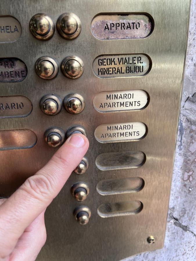 Minardi Apartments Vercelli Exterior foto